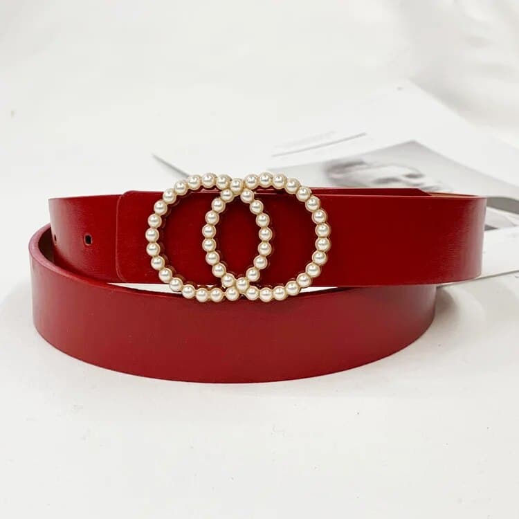 Ceinture rouge en cuir avec boucle double cercle en perle